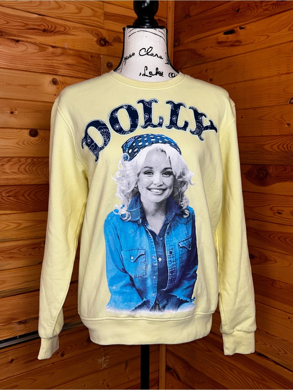 Authentic Dollywood Yellow Graphic Crewneck Sweatshirt with Blue Print